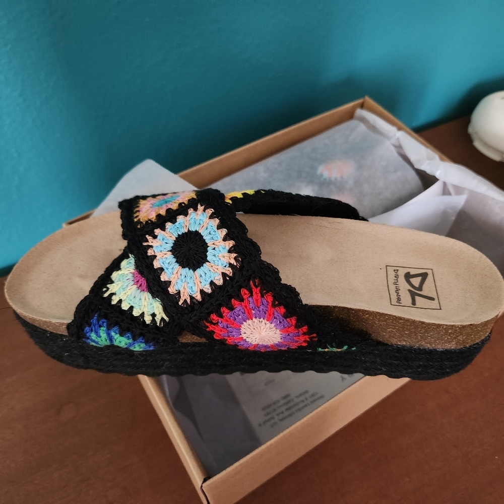 Dirty Laundry sandals